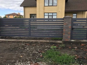 Забор жалюзи 72 метра фото в Верее
